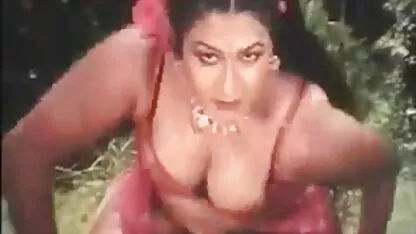 Bangladeshi filmi esilinastus, lk 3 tuss köniinsä seks