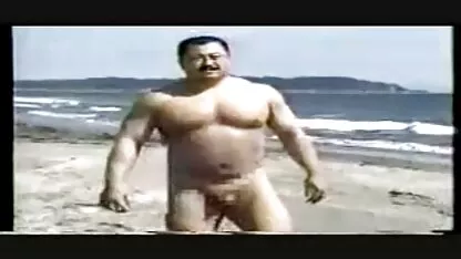 Jaapani karurand., Erootiline video