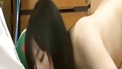 Seksivideod noorte tüdrukutega koolis
