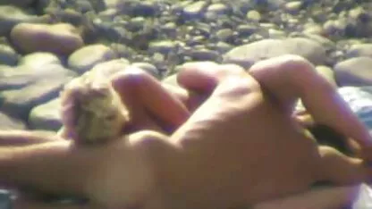 Amatöör teeb oraalseksi rannas, youtube video erootiline