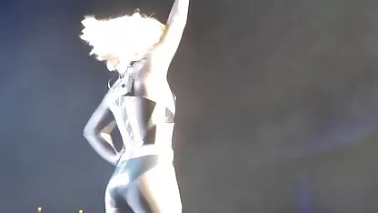 Britney Spearsi riided ei tööta Las Vegase seksposterite videos