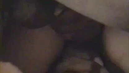 Suured tissid emalt, kolledži must seks ja video