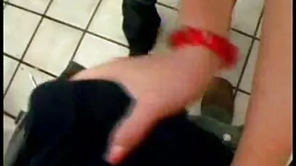 avalik tualett! Tasuta pornoklipid