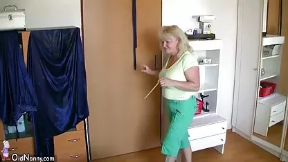Täiskasvanud India, et vene amatöör sex video koos vanematega mängivad täiskasvanud naised