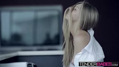 Kirglik seks, kellel on Pamela Andersoniga täiuslik paariseks video
