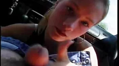 Ilus nägu autos tuss teismeline