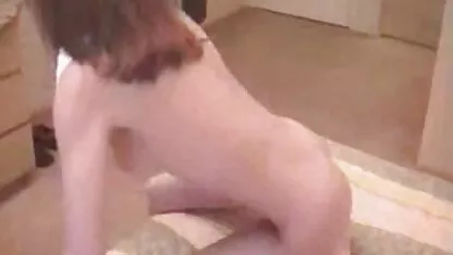 Amatöör beib suured tissid blond lähivõttega masturbatsioon